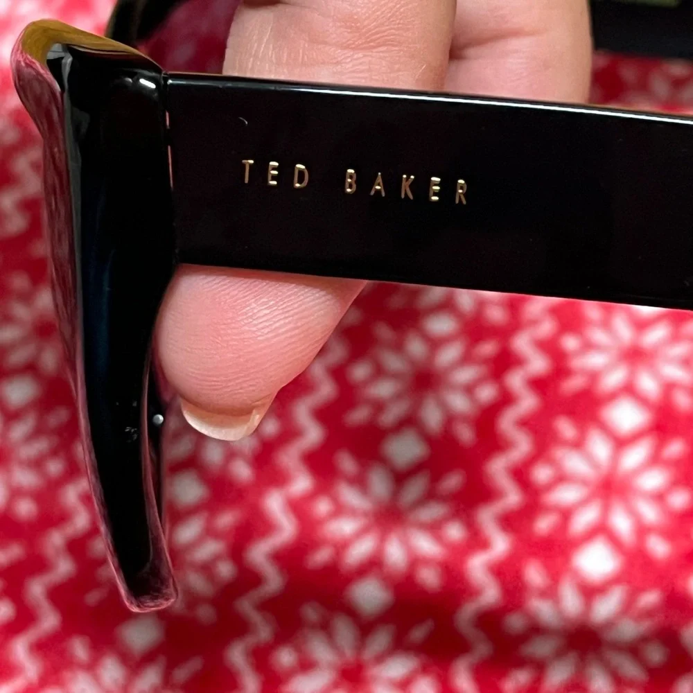 Ted Baker London 54mmCat Eye  Black Sunglasses - Picture 6 of 12